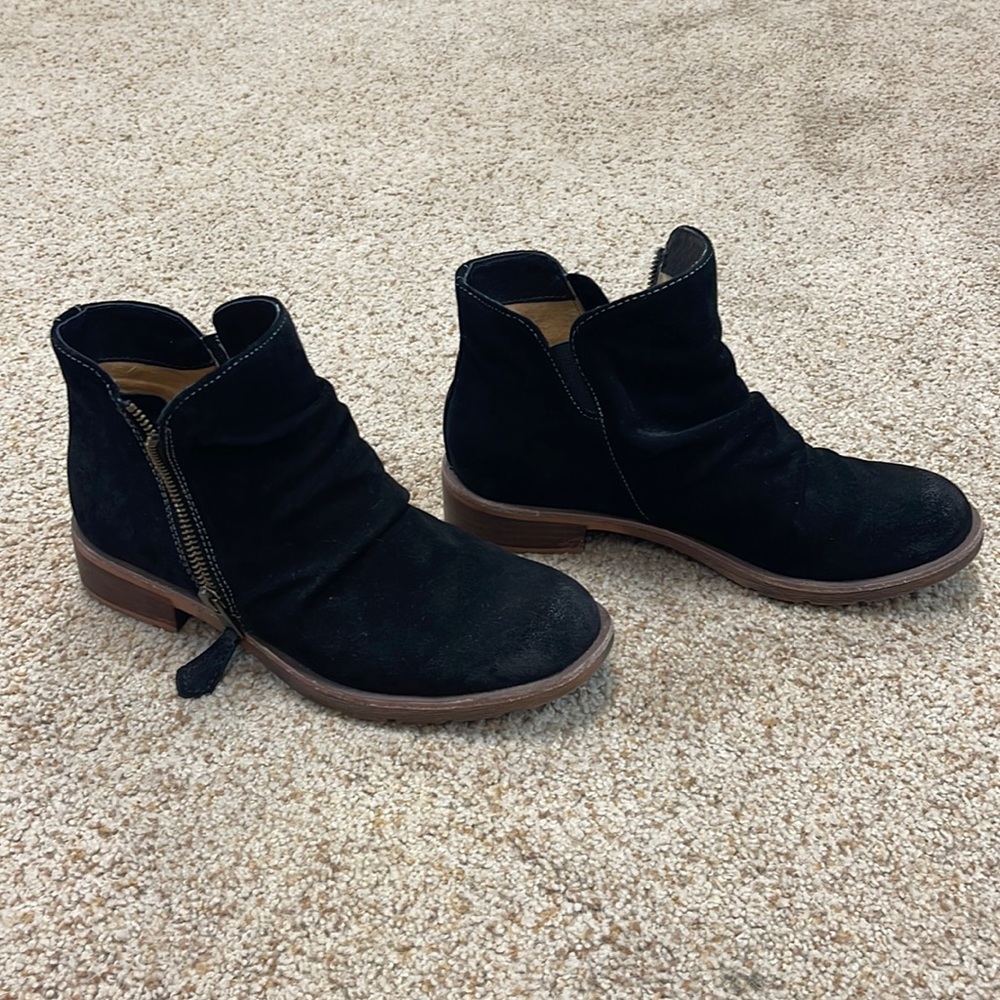 Sofft Ankle Booties Bassett Black Size 7